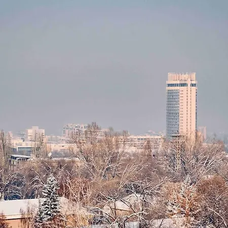 Уют В Деловом Центре Алматы Exterior photo