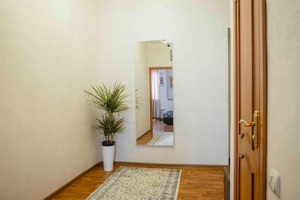 Apartment уют в деловом центре Almaty